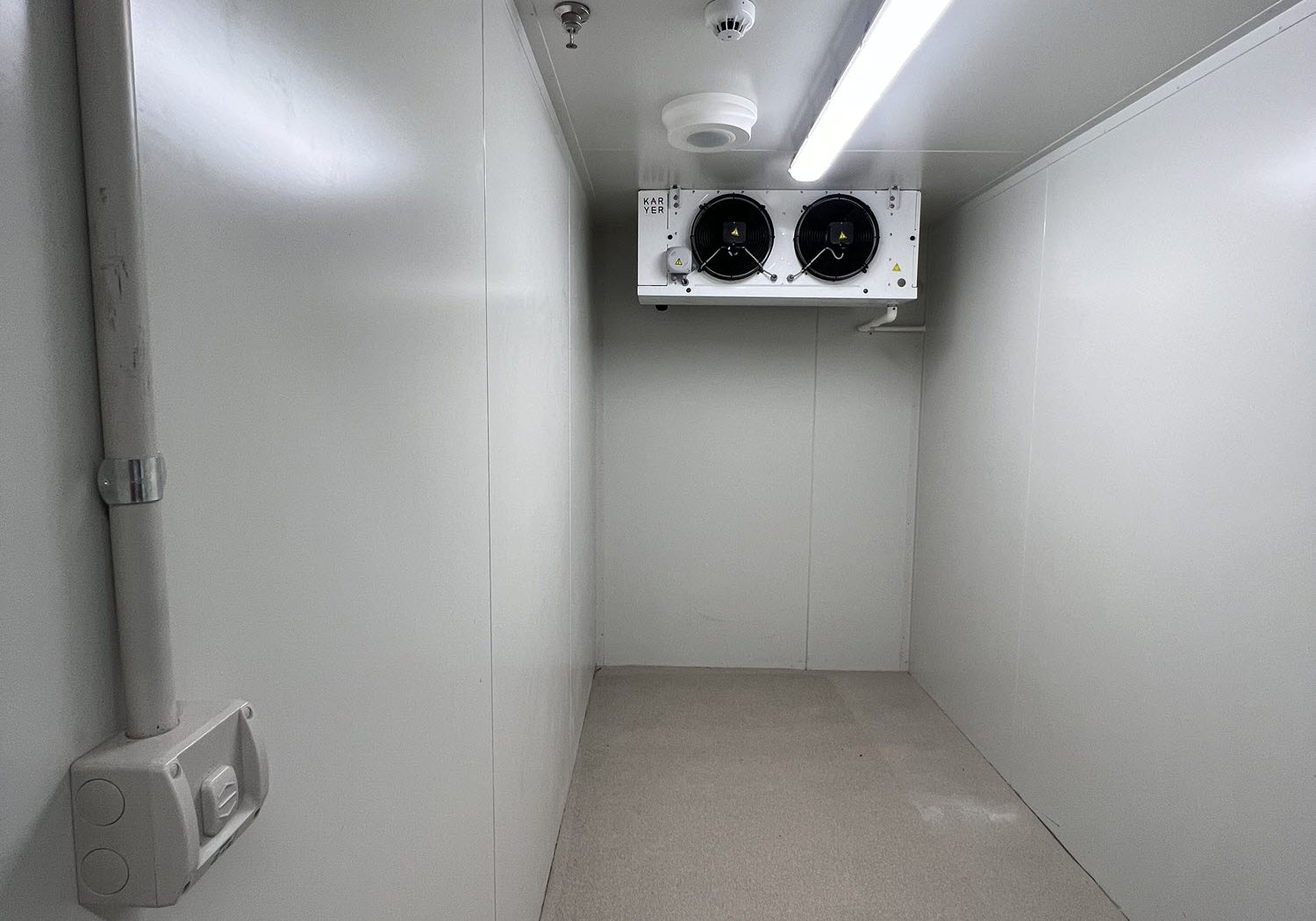tces-cool-freezer-room-8 tces-cool-freezer-room-8